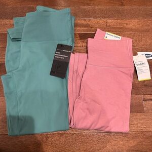 Old Navy Women's Leggings in Teal and Pink